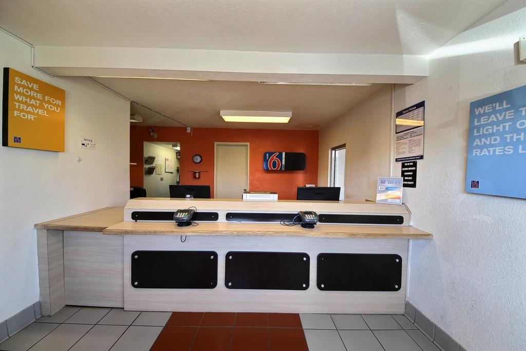 6-laredo, Tx - South 2* Laredo
