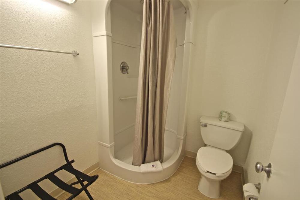 6-laredo, Tx - South Hotel